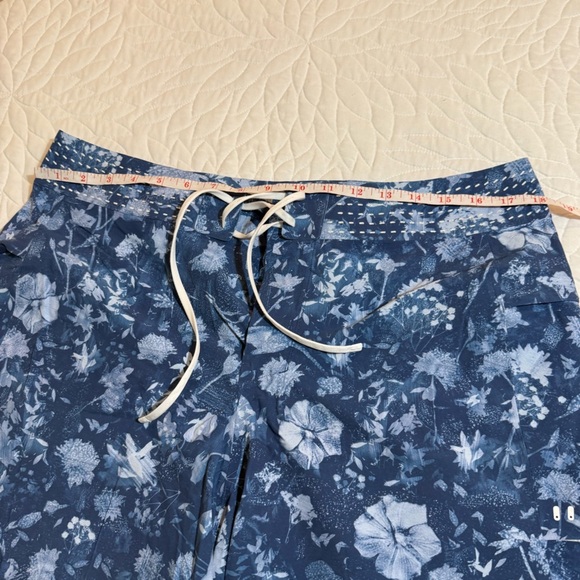 Lululemon Current State Board Short size 34 - Picture 12 of 13